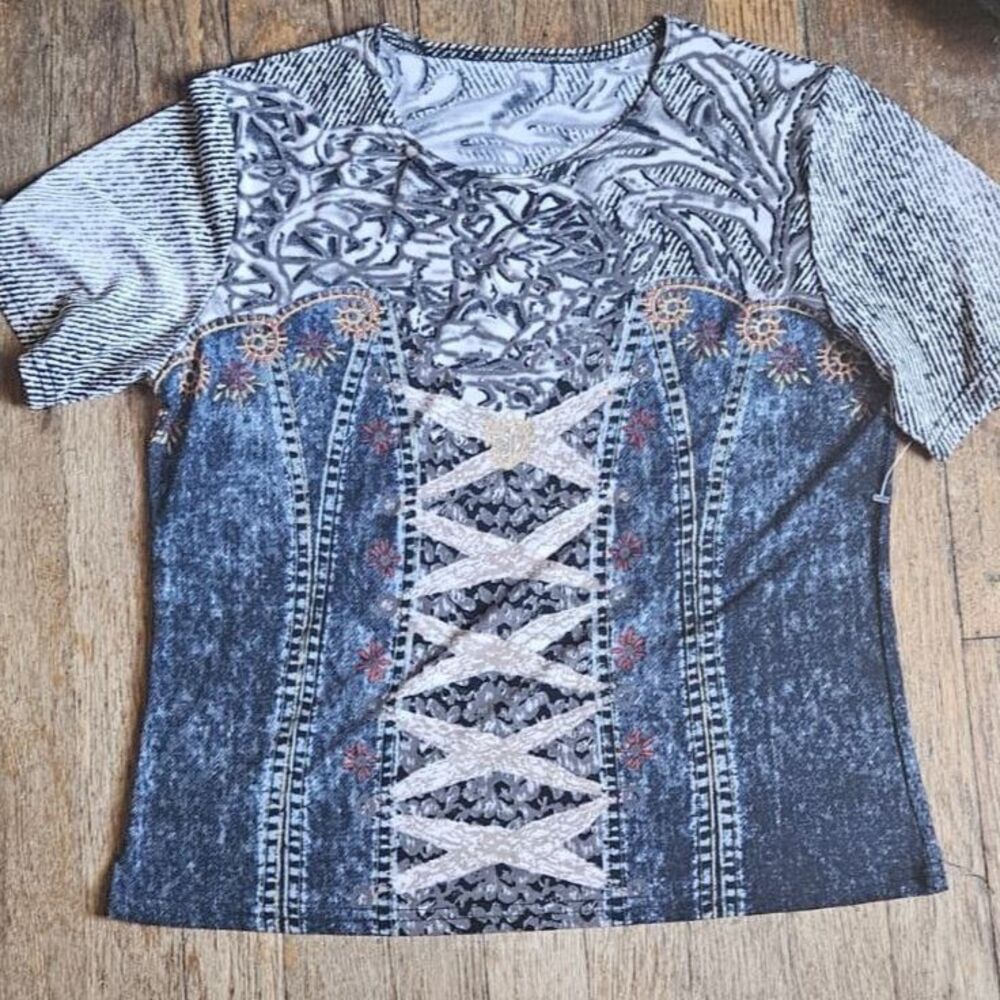 Y2K graphic top corset design medium